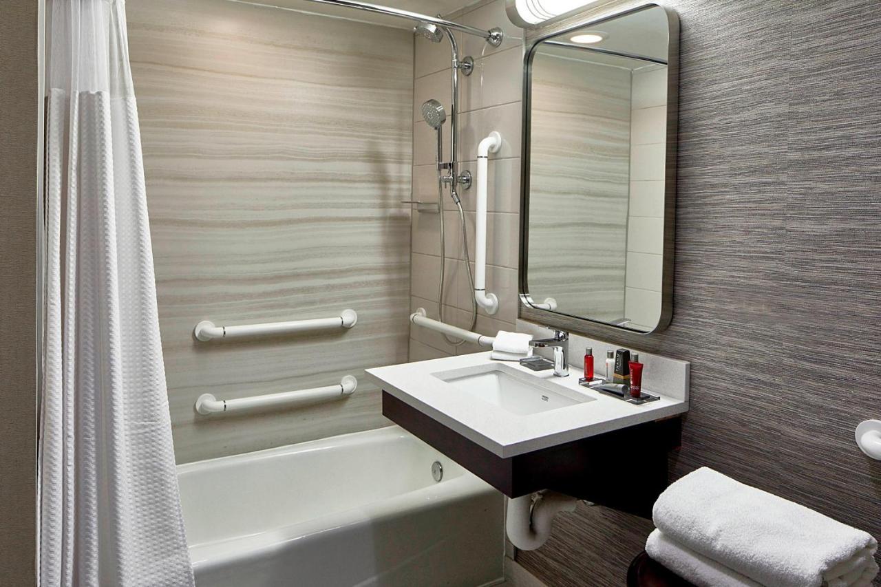 Minneapolis Marriott West Saint Louis Park Exterior foto